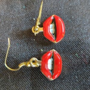 Beautiful pair of Lips Earrings